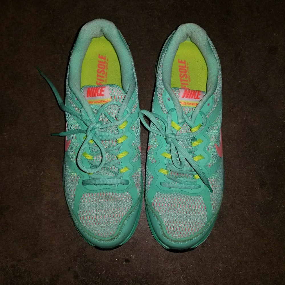 Running shoes